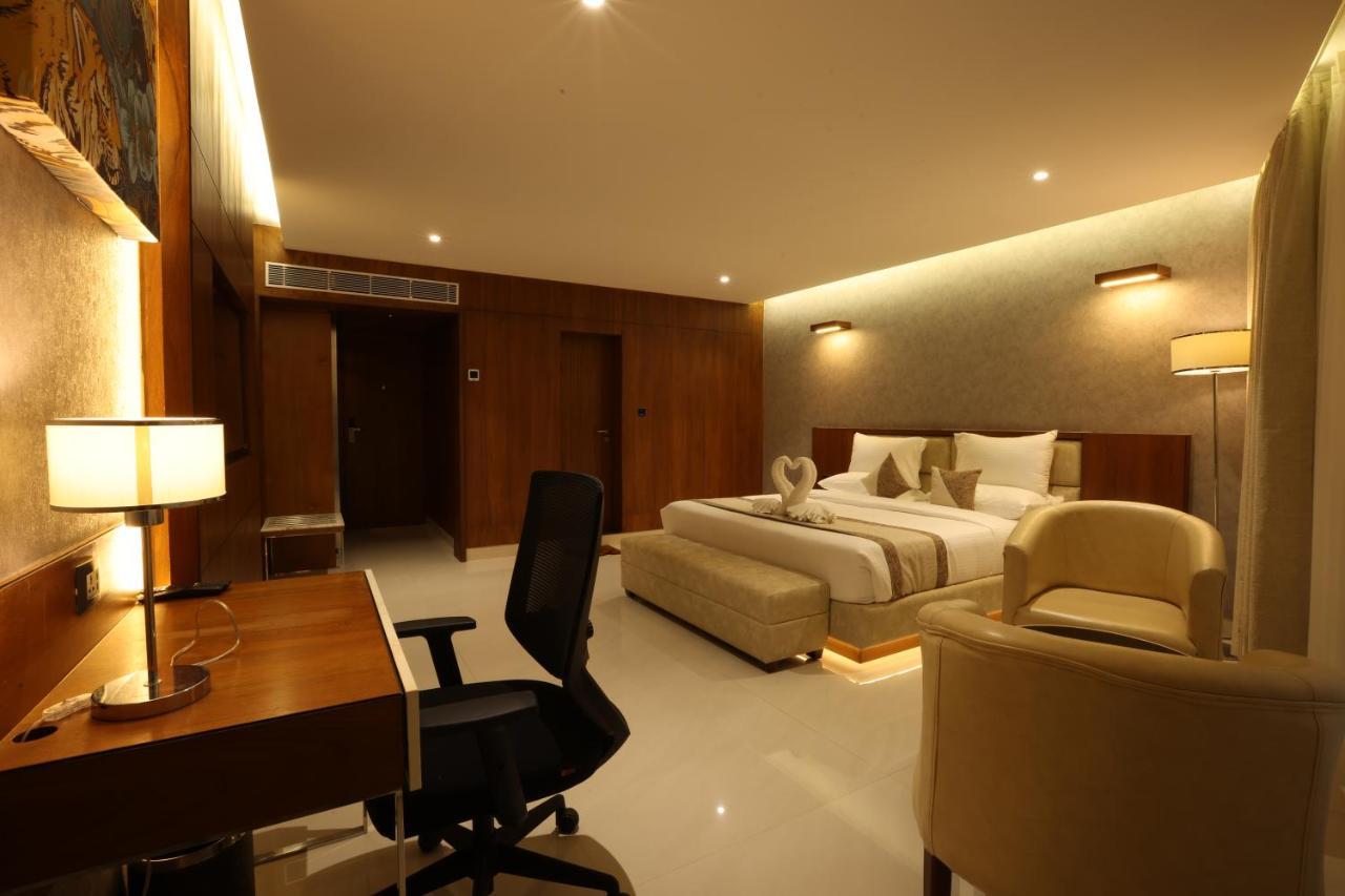 Royal Plaza Suites By Rak Rooms, Mangaluru Dış mekan fotoğraf