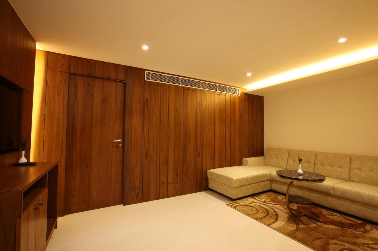 Royal Plaza Suites By Rak Rooms, Mangaluru Dış mekan fotoğraf